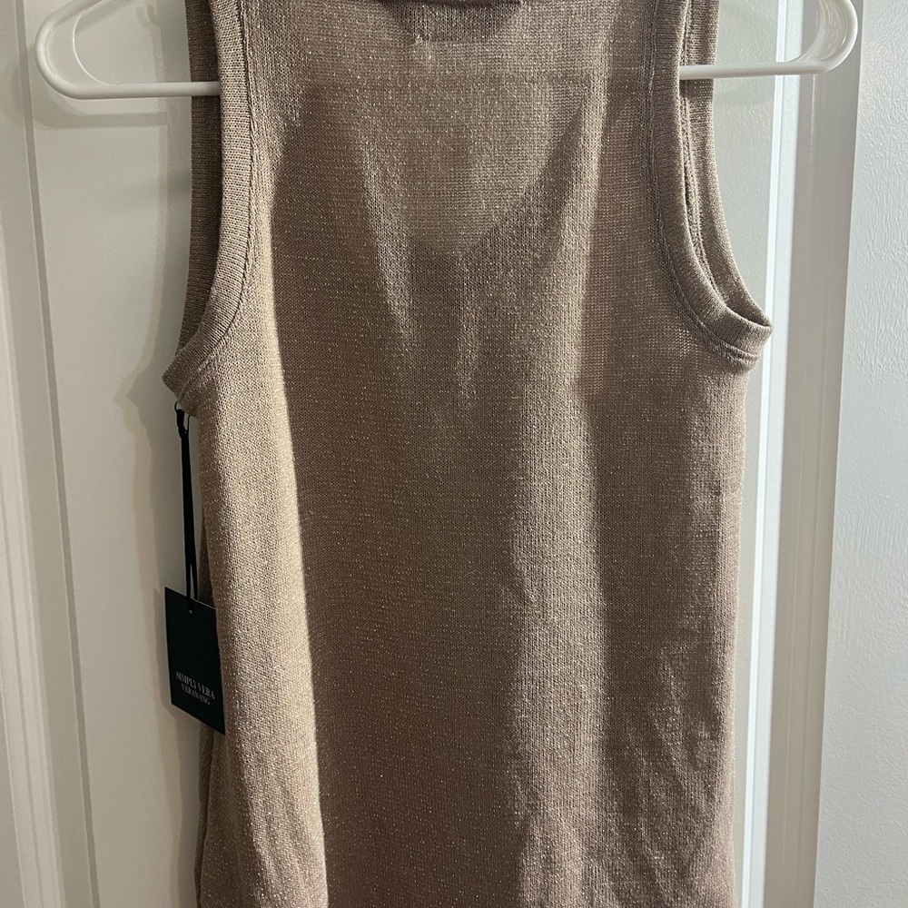 Vera Wang Tan Tank Top with Gold Sparkles-NWT - Picture 3 of 4